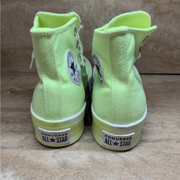 Converse Women's Chuck Taylor All Star Lift Hi Yellow  Platform Shoes - Picture 2 of 7